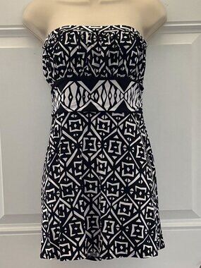 Black/White Strapless Top by White House/Black Market